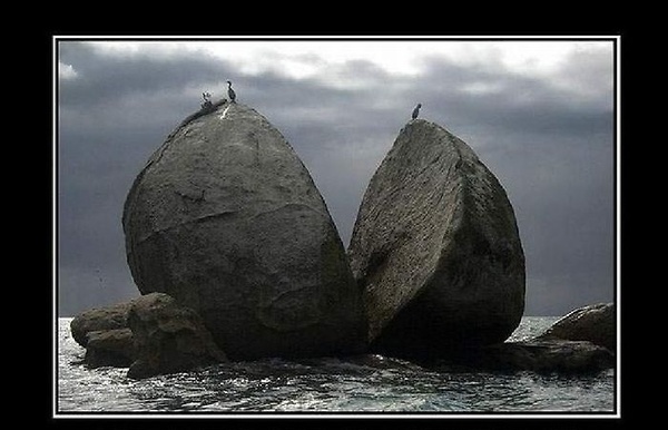 Balls of Fury: Eunuchs Live&nbsp;Longer?