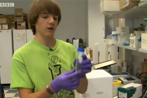 15 Year Old Invents a 3 Cent Cancer Test Using&nbsp;Google